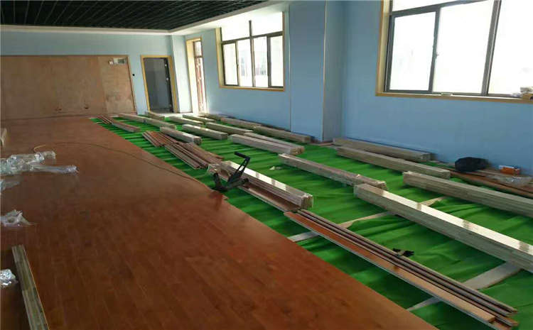 24厚木地板籃球場廠家去哪找？