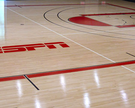 室內(nèi)體育館運動木地板保養(yǎng)注意事項