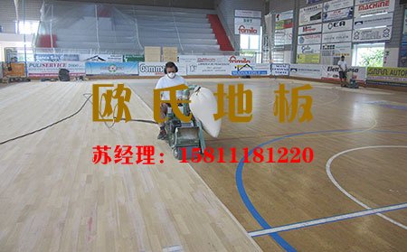 為什么籃球場使用運動木地板效果更好？