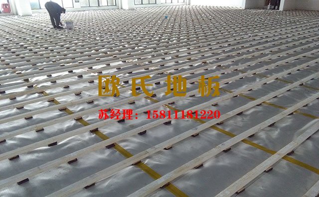 一直都錯了,原來硬楓木與軟楓木地板竟是這樣的區別——歐氏地板