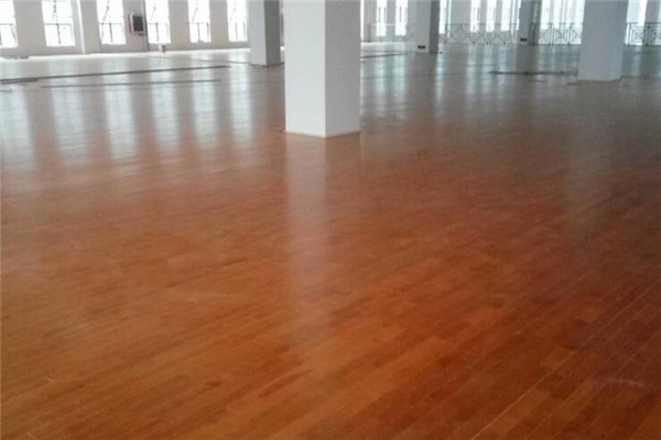 六盤水實(shí)木運(yùn)動地板，貴州實(shí)木運(yùn)動地板，實(shí)木運(yùn)動地板